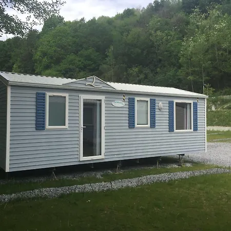 Igara De Κάμπινγκ 2*