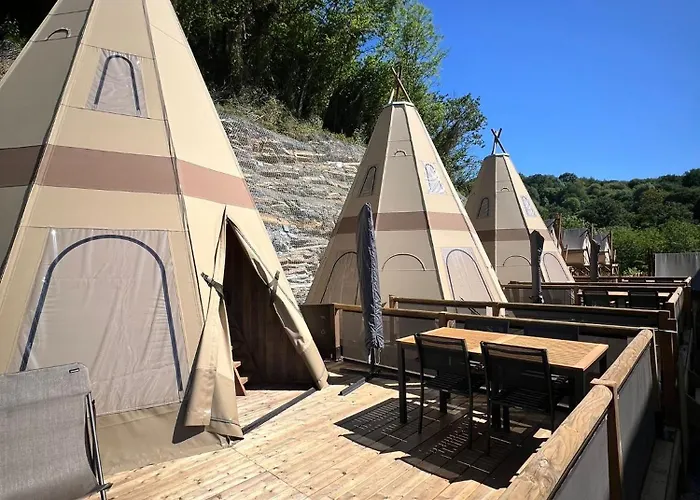 宜佳拉圣塞巴斯蒂安露营地 2* 圣塞瓦斯蒂安