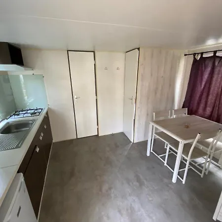 Igara De Кемпинг 2*