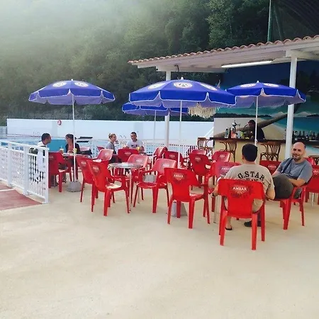 Igara De 2* سان سيباستيان