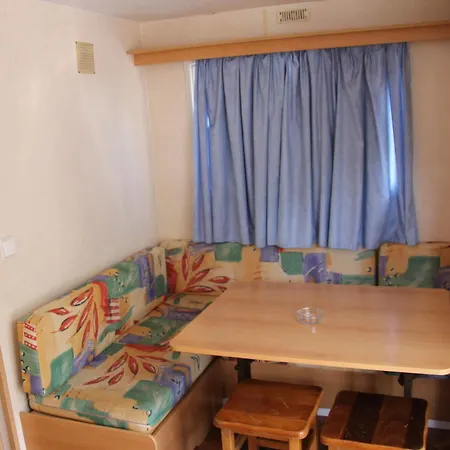 Igara De Кемпинг 2*